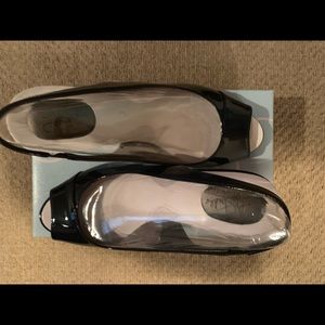 LifeStride Slingback Pumps